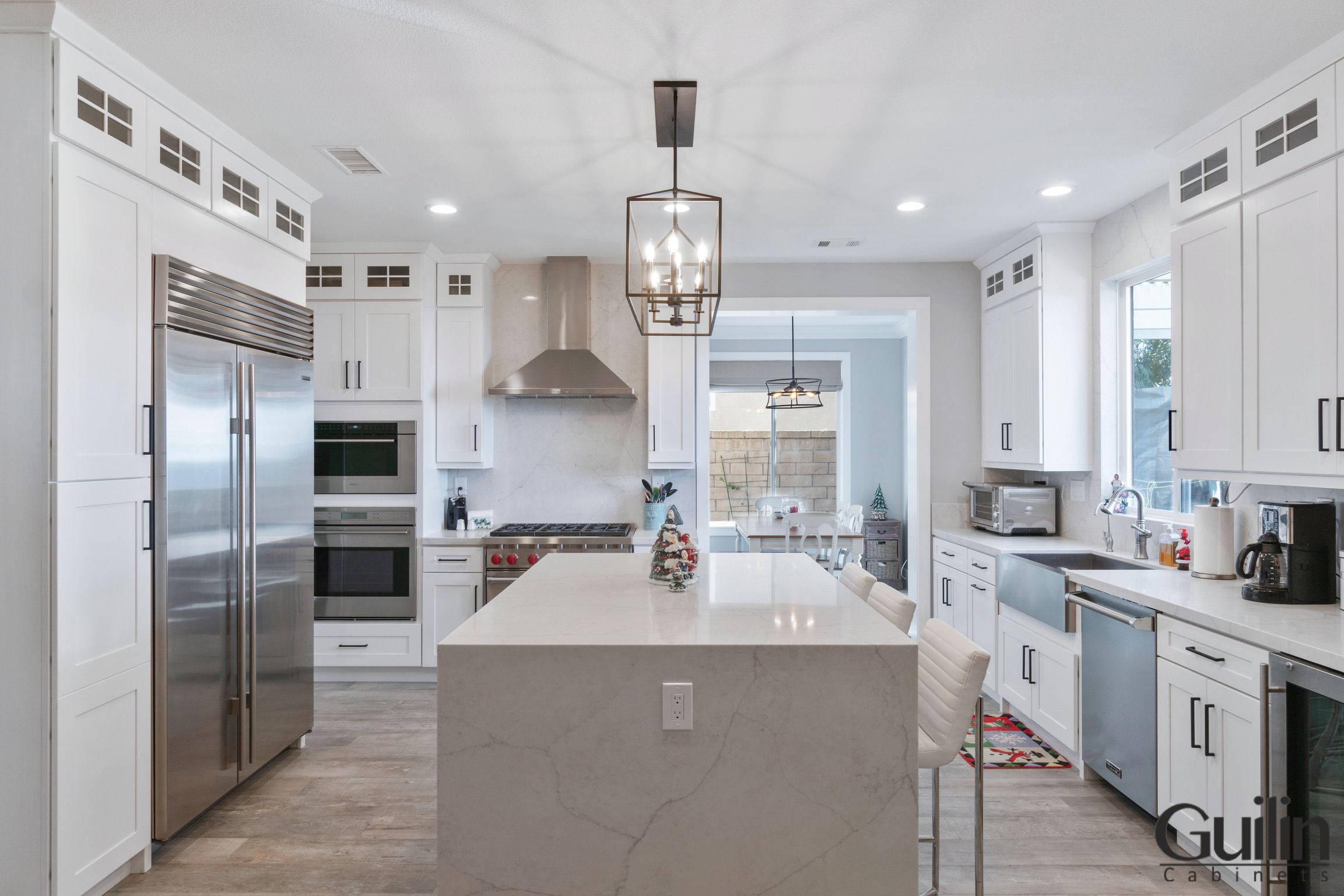 Remodeling a Kitchen in Aliso Viejo Orange County CA with a Sleek Design 9