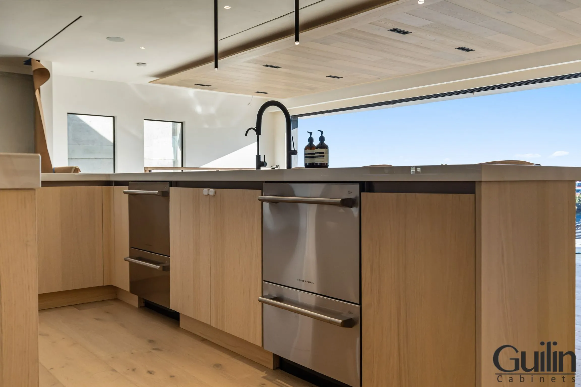When you remodel your kitchen, you are making a large investment in your home. It can be stressful, and you should don’t expect the project to occur without any problems.