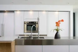 Quartz Countertop: Clean, Maintain, and Remove Stains - Guilin