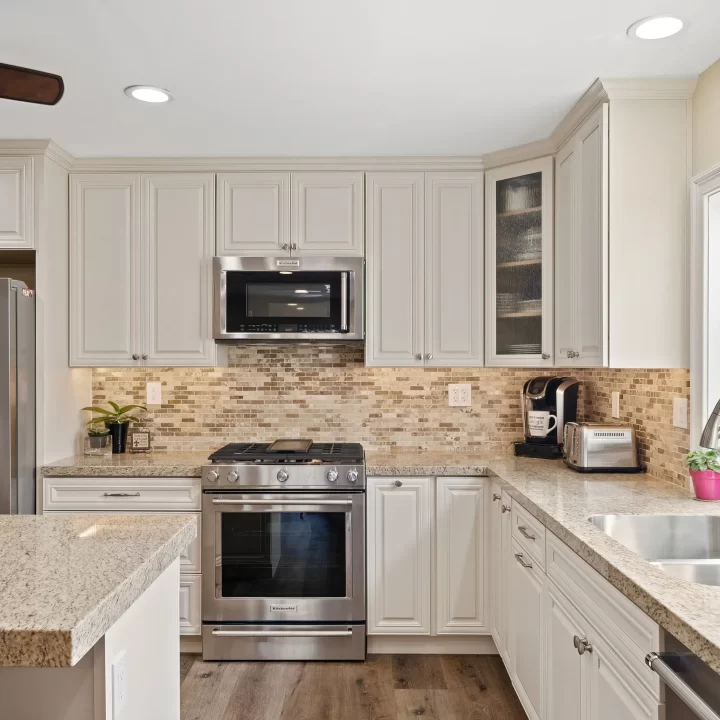 Tradition Kitchen Remodeled By Guilin Cabinets In Orange County CA 5