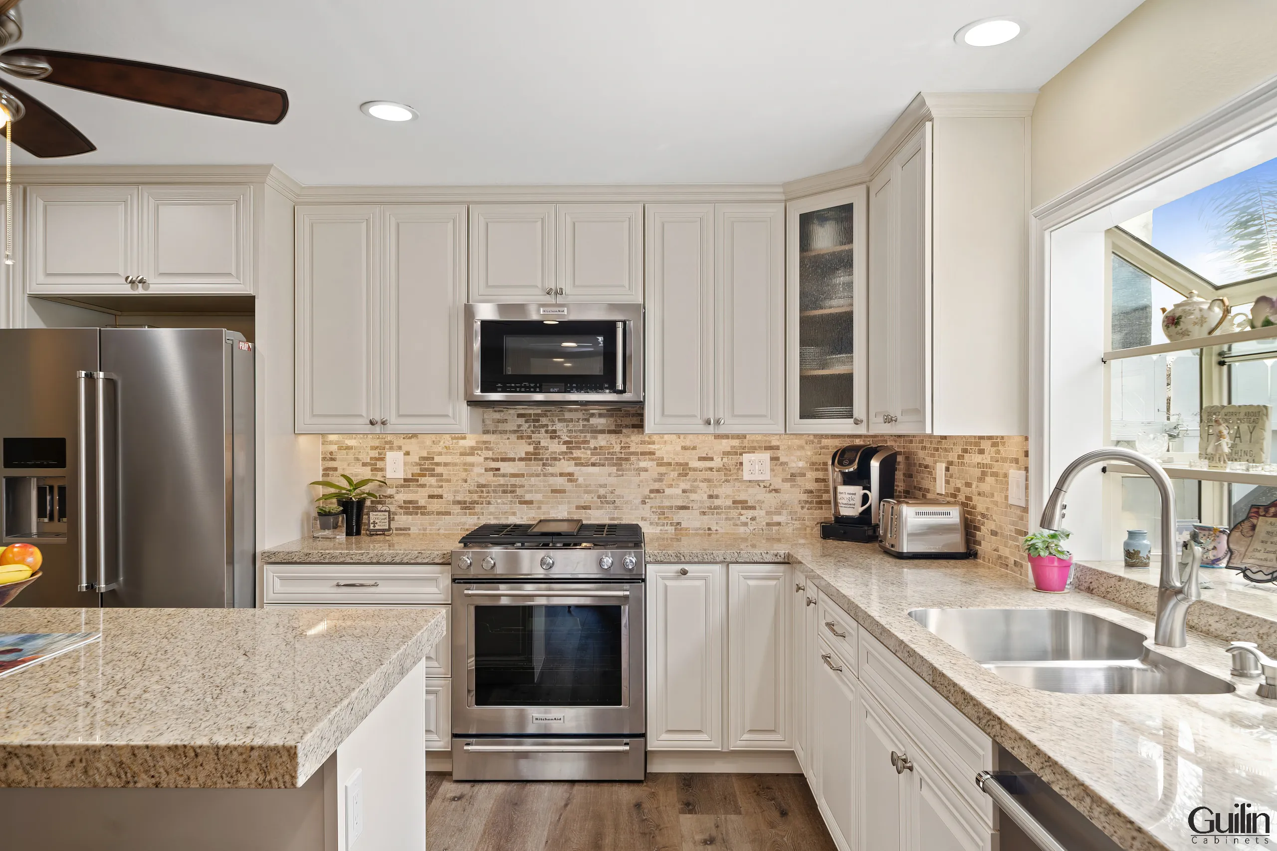 Tradition Kitchen remodeled by Guilin Cabinets in Orange County CA 5