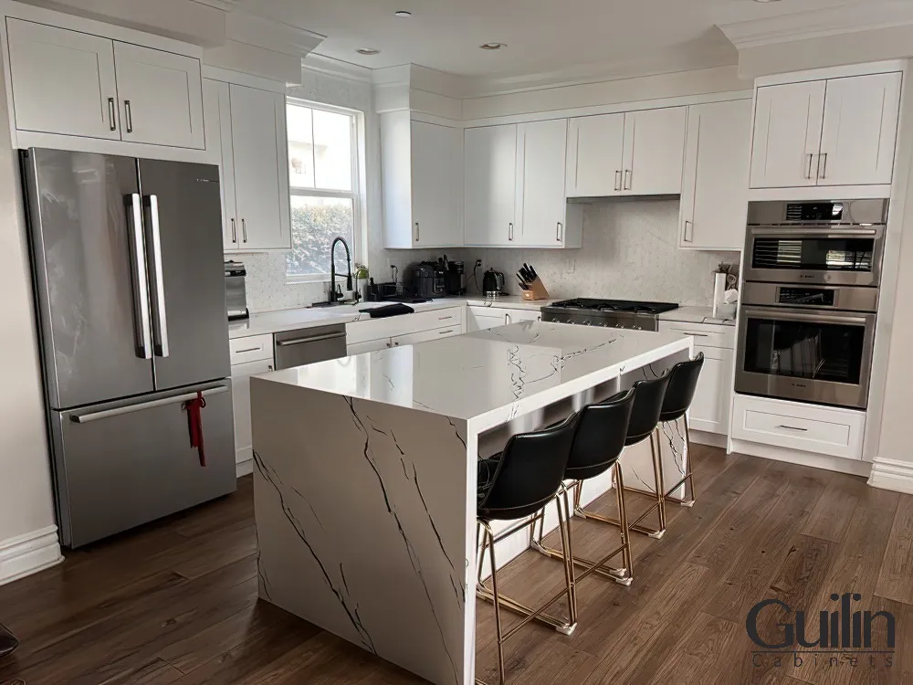 Reafcing whole kitchen with a large Island middle - Los Angeles, CA - By Guilin Cabinets