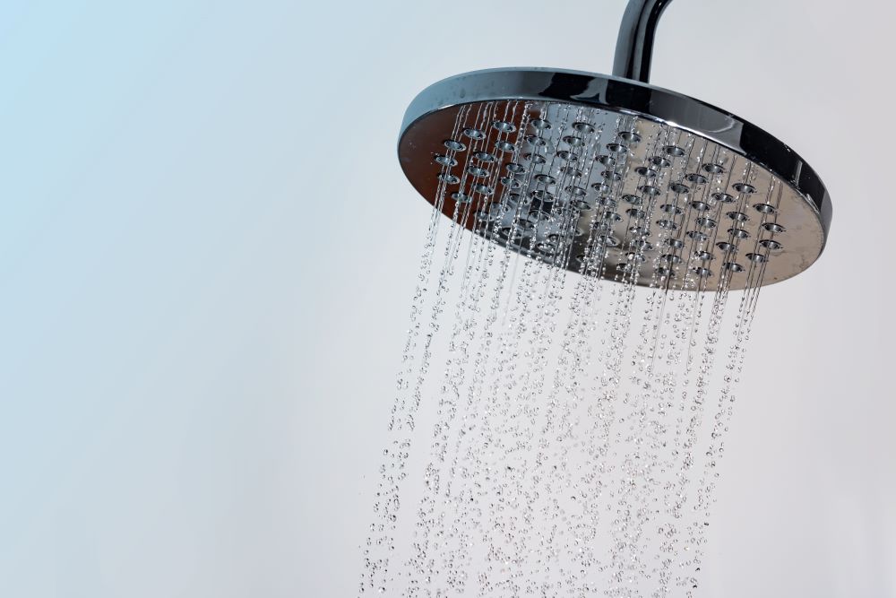 Low-Flow Showerheads help you using less water per minute,  save on your monthly water bills and promote sustainable living practices.