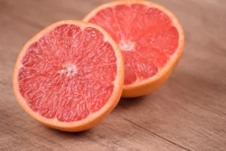 Naturally Clean Bathroom With Grapefruit 1