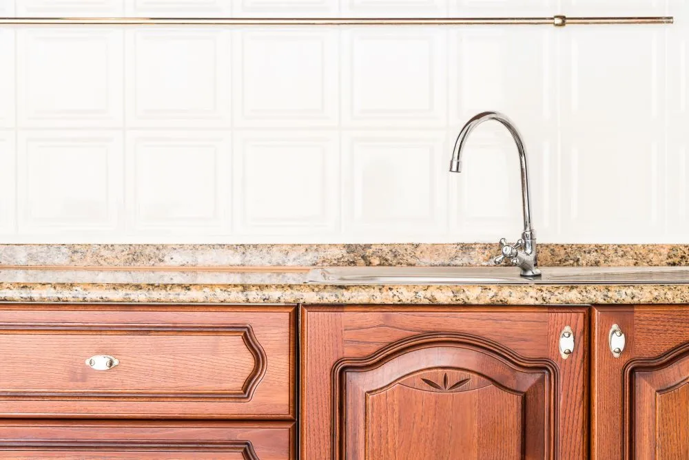 subway tile backsplash styles pros and cons